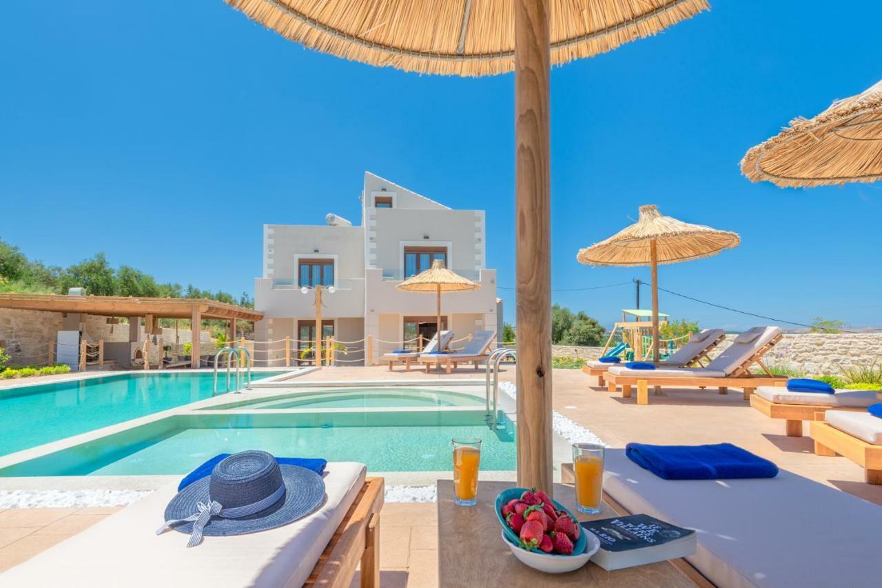 Ivoni Villa, An Iconic Summer Retreat, By Thinkvilla Perama  Ngoại thất bức ảnh