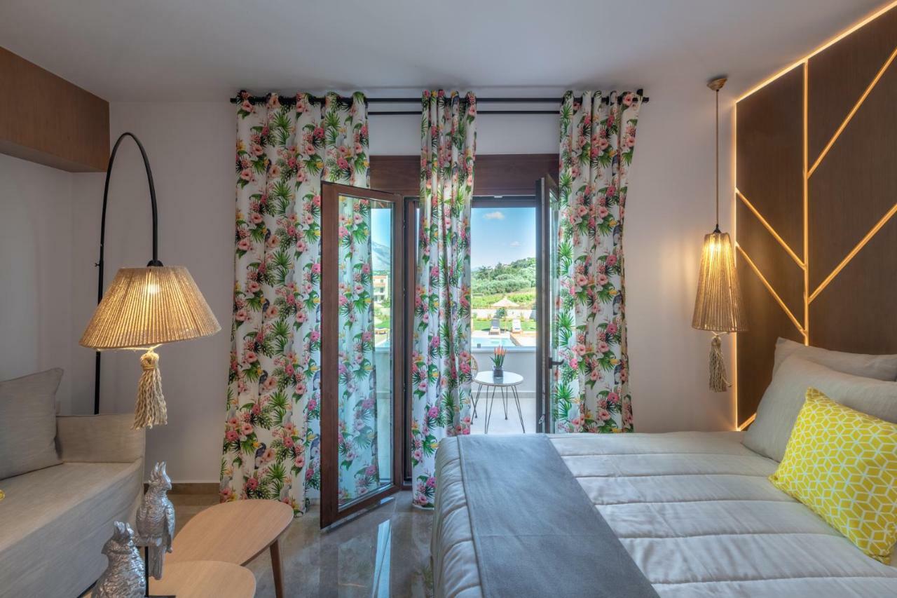 Ivoni Villa, An Iconic Summer Retreat, By Thinkvilla Perama  Ngoại thất bức ảnh